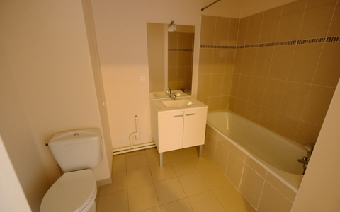 SAINT NAZAIRE OUEST T2 DERNIER ETAGE