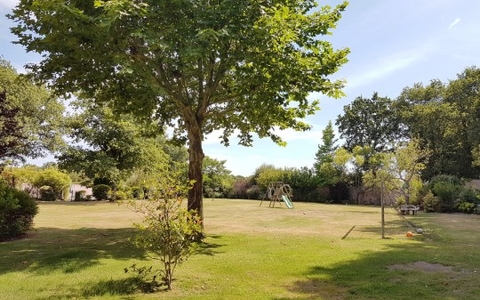 BELLE CHAUMIERE de 340 m² sur PARC de 7254 m²