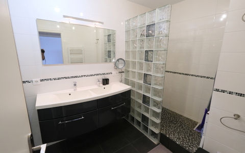 LA BAULE grand T3 FACE MER sur TERRASSE de 14 m²