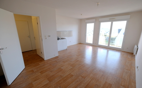 SAINT NAZAIRE OUEST T2 DERNIER ETAGE