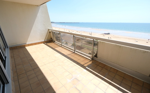 Très beau T2 LA BAULE FACE MER