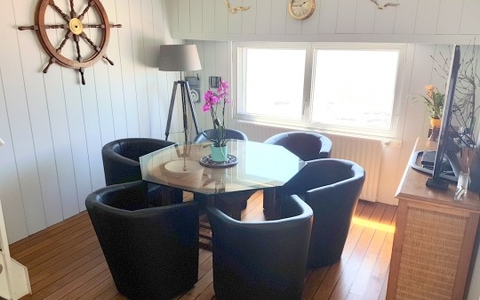 RARE ! DERNIER ETAGE FACE MER sur la PLAGE de BONNE SOURCE