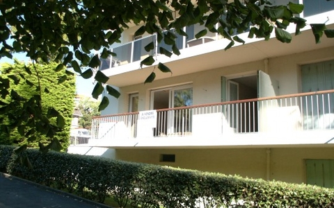 LA BAULE les PINS avenue LAJARRIGE