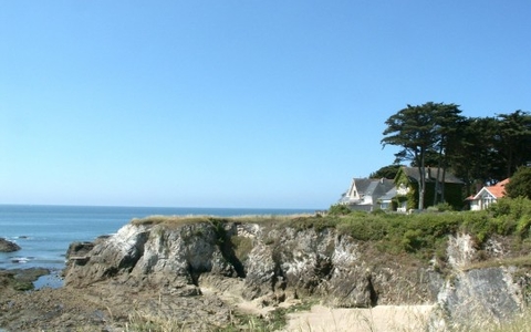 RARE LE POULIGUEN MAISON FACE MER !