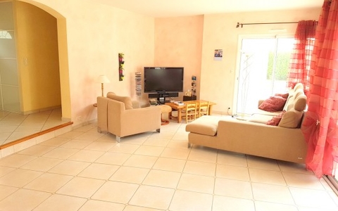 Très proche GUERANDE MAISON 250 m² avec PISCINE couverte chauffée