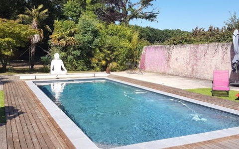 BELLE CHAUMIERE de 340 m² sur PARC de 7254 m²