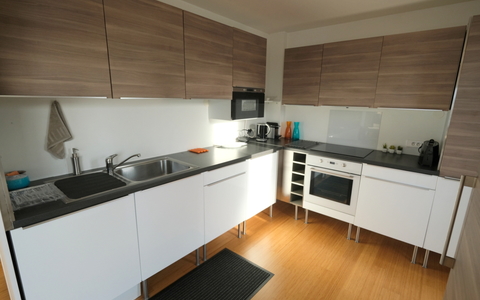 RARE ! DERNIER ETAGE FACE MER avec VUE PANORAMIQUE sur toute la BAIE